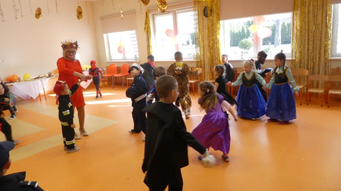 Bal karnawałowy u Żagiewek