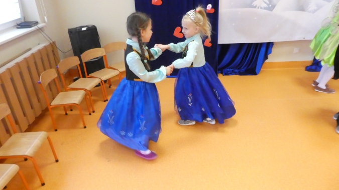 Bal karnawałowy u Żagiewek
