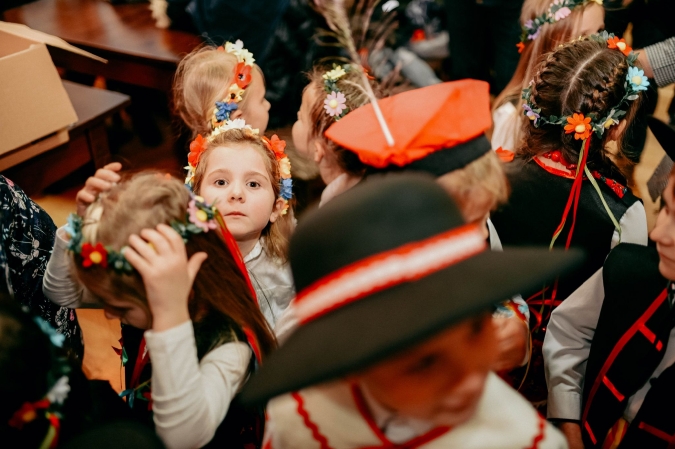 Spotkanie z Mikołajem na sali wiejskiej