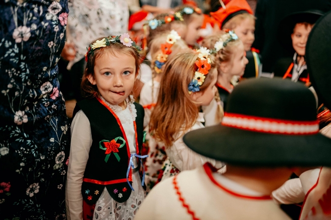 Spotkanie z Mikołajem na sali wiejskiej