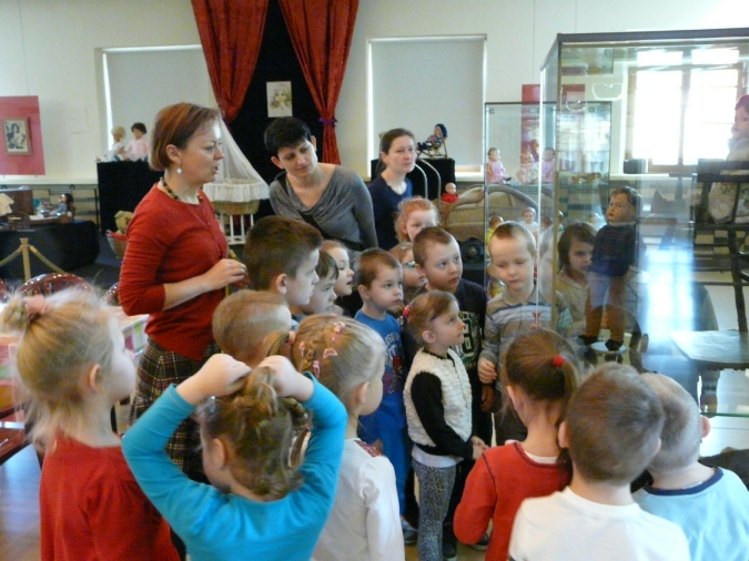 W Muzeum Lalek