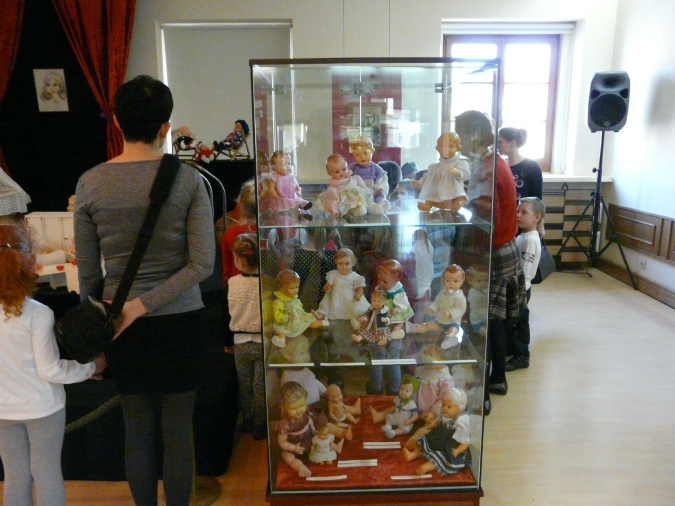 W Muzeum Lalek