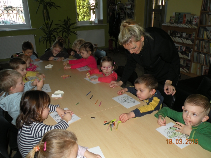 Poranek w bibliotece
