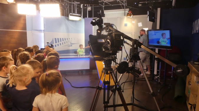 W TV PROART