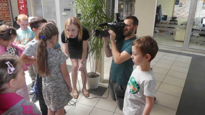 W TV PROART